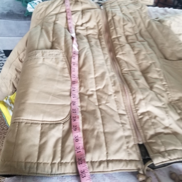 Vintage Aurora International | by Abbmoor Quilted Barn Style Coat - Picture 8 of 8